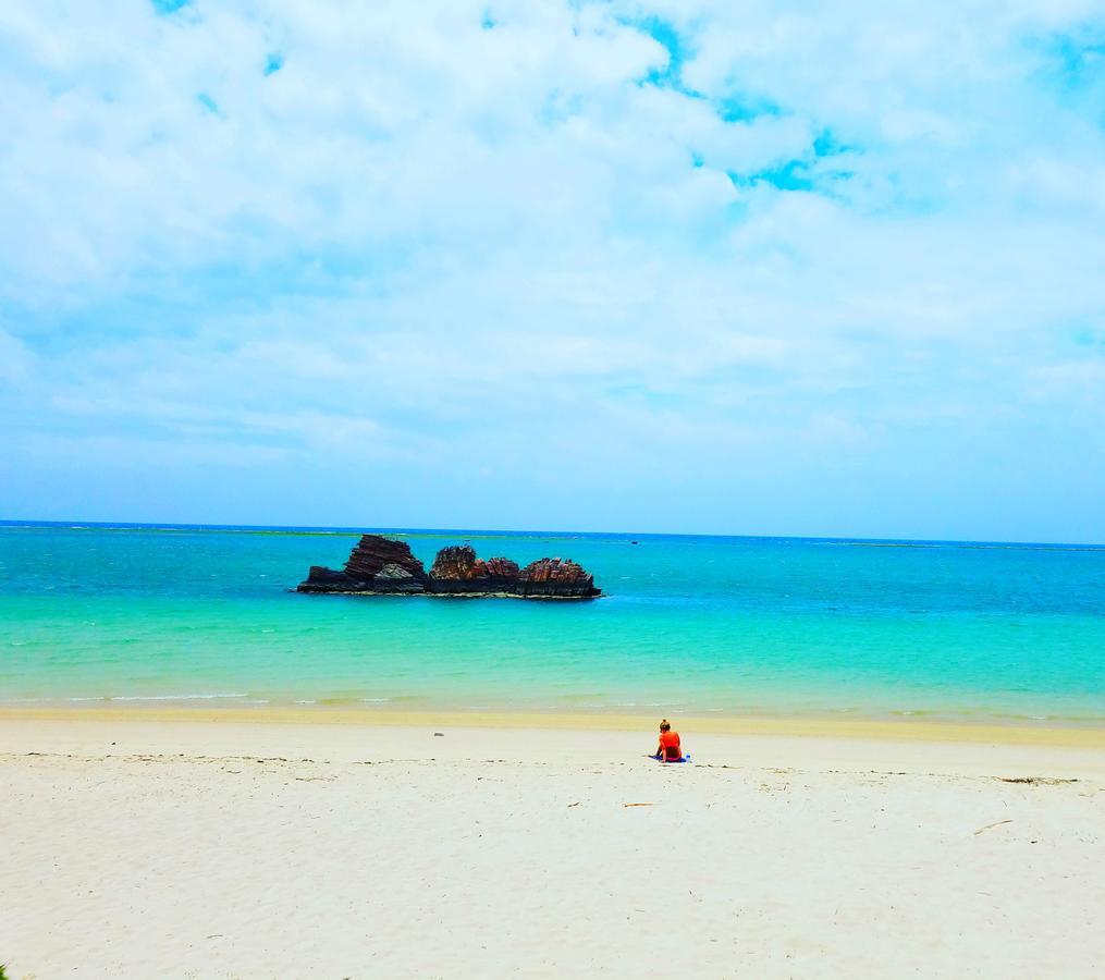 Вилла Mihama Beach House Тятан Экстерьер фото